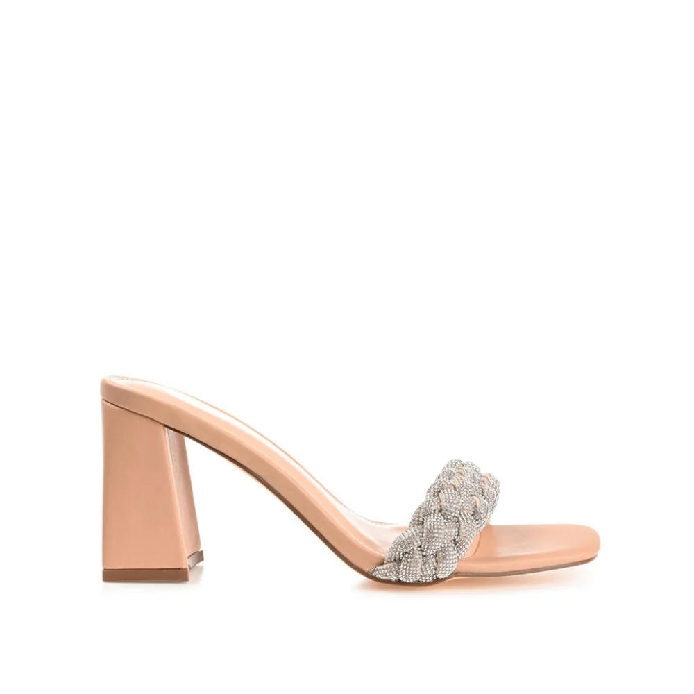 NWB Journee Collection SASHAA TOE BAND HEELS IN FAUX‎ LEATHER Size 8 Nude Color